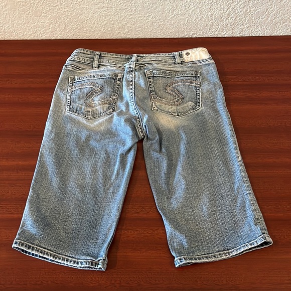 Silver Shorts - Picture 5 of 6